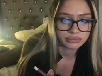 Dominabrat • petite21y • Texas • public