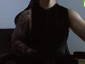 Domyneitorofstupid big cock cam stud streaming live