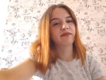 Donnettanicarry, 18 years old, GOAL: Show my outfit - My name is Eva, i'm new here, let's fun together^^ #new #18 #teen #shy #skinny [30 tokens remaining], webcam photo