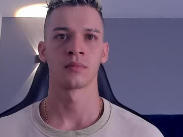 Drake_carter1 big cock cam stud 25 yrs streaming live