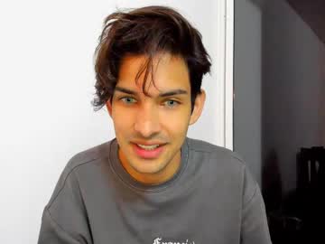 Live twink cam Dylan_hoot, age 27 yrs nude and streaming