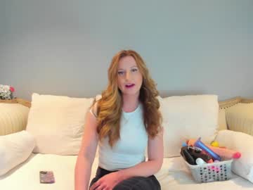 eatmygingersnapps - Live Performer