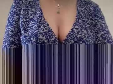 electrocute_me - Live Performer