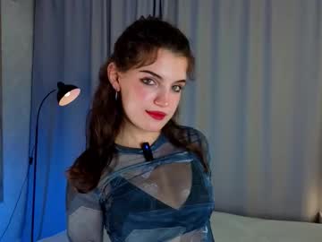 Elenisuero, 18 years old, goal:  Time to connect crazy toy    ? Hi! My name is Camila, I'm #18 y.o., #new and #skinny girl  #teen #shy [255 tokens remaining], webcam photo