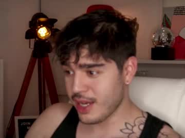 Elioth_evans2 big cock cam stud 22 yrs streaming live