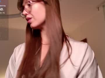 Ellacanny, GOAL: make me weett [440 tokens remaining] heyyy , happy to see you tip 25 tokens and make me wet ! #tits #bigboobs #brunette #lovense #new, webcam photo