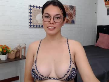 ellahollywood1818 - Live EU Performer