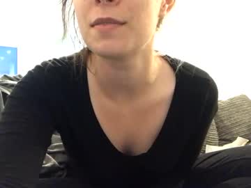 Ellybubs • anal • United Kingdom • public