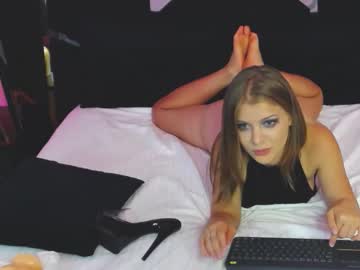 Elsa69doll, 19 years old, PVT ON Let's get horny together! #new #daddysgirl #shy #teen #petite [1500 tokens remaining], webcam photo
