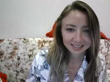 Live Milf Elvaarno, 36 yrs - Hot Milf Cams