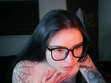 emahot_'s Profile Image