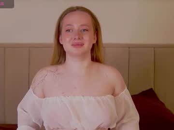 Emilianoah, 18 years old, Take off panties    Hi, im Emilia. And im new here, wanna have some fun? #new #bigboobs #18 #lovense #bigass [9 tokens remaining], webcam photo