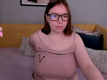 emily_amorre - Live Performer