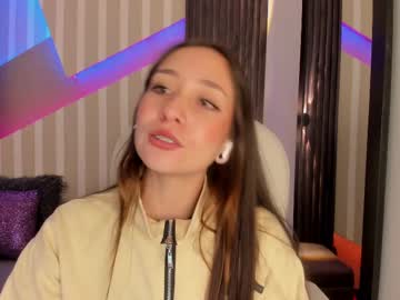 emily_layton - Live Performer