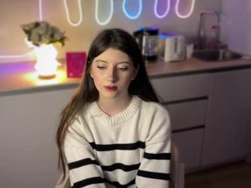 Live cam boy Emily_m0ore, 18 yrs – Hot Male Cams