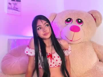 Emilylittle___, 18 years old, GOAL: Sexy Dance [214 tokens remaining] Welcome to my room! #18 #shy #new #skinny #teen, webcam photo