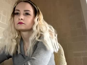 Live Milf Emma_leam, 31 yrs - Hot Milf Cams