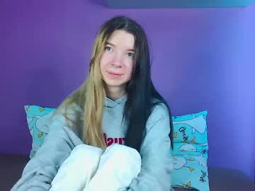 Emmie_everly, 18 years old, GOAL:? TAKE MY HANDS OFF  ?  Hiya!This is my 4 day here >_<  #new #18 #skinny #shy #smalltits [497 tokens remaining], webcam photo