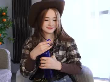Enchantress_s, 18 years old, light,camera,action? good part of the day,guys #redhead #18 #new #shy #teen #petite [13 tokens remaining], webcam photo