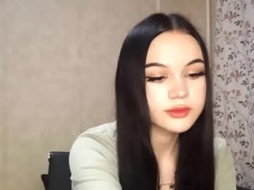 Engelacuff, 18 years old, Goal: Wish me a luck! Hey guys, i am Kim! #new #shy #18 #natural #cute [22 tokens remaining], webcam photo