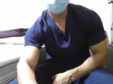 Live gay cam model Enriquegarzza69 streaming now in HD