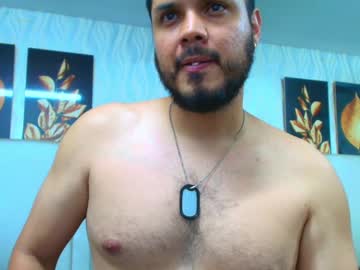 Eric_florian, 33 years old, SHIRT OFF [8 tokens left] #bear #bigdick #latino #cum #new, webcam photo