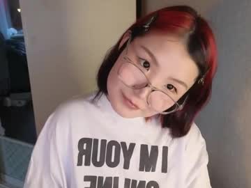 Feet Cams Live model Ericabeenhere, age 18 streaming Foot Fetish VR