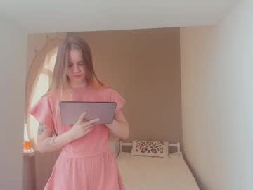 Ero_room, 18 years old, Goal reached! Thanks to all tippers! #new #smalltits #natural #skinny #shy, webcam photo