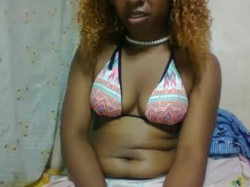 Hairy cam model Erolineee live now