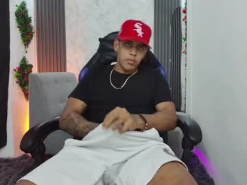 Escrapydecoco, #alpha  #bigbock  #boy #ass #cum  #new #muscle #skin #straight  #bigcock  #tall ny #latino, webcam photo