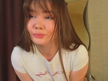 Evabate, 18 years old, -Goal:  -  Slap my ass?  It's my first day, help me get 10?  #Shy #teen #bigass #young #new [38 tokens remaining], webcam photo