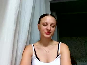 Evalimii, 18 years old, Hi everybody?? I am New here! prvt is open #new #cute #18 #private #teen, webcam photo