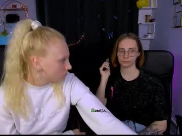 Evalora_vei, 23 years old, GOAL: my first goll [299 tokens remaining] Welcome to my room! #shy #young #teen #lovense #new, webcam photo