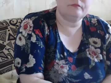 Evaxxbbw • feet35y • England, United Kingdom • public