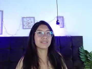 Evelyn_beautiful, GOAL: Show boobs [23 tokens remaining] Welcome to my room! #18 #teen #latina #lovense #new, webcam photo