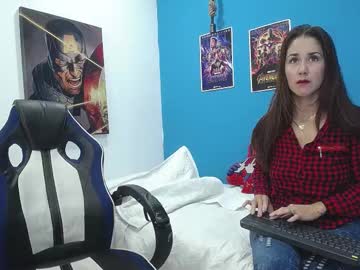 Fantassydreams big cock cam stud 25 yrs streaming live
