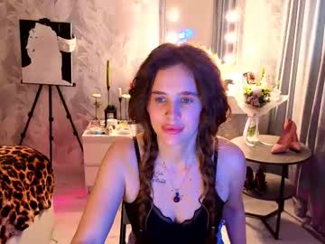 Feet_heelss • humiliation25y • Latvia • public
