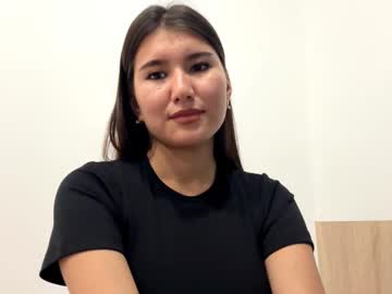 Feleciahamic, 19 years old, GOAL - stand up and dance + show my figure  #new #18 #young #cute #shy [0 tokens remaining], webcam photo