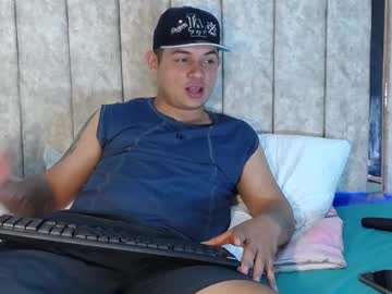 Fenix_taylor • young24y • medellin colombia • public