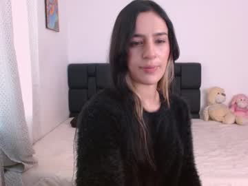 Live cam boy Fiora_desire – Hot Male Cams