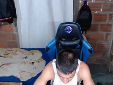 Flacolatind • strong24y • en el infierno ;v • public