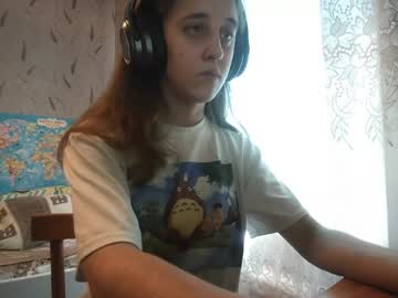 Flaireger, 18 years old, First days! I am Amina and my GOAL : Wish me luck!!  #girl #novelty #18 #shy #new [32 tokens remaining], webcam photo
