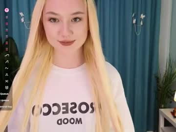 Flirty_lee, 18 years old, GOAL: make my ass red [36 tokens remaining] Welcome to my room!?My name Alice!? My first day ^_^  #18 #young #smalltits #bigass #new, webcam photo