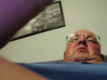 Catch me live as Focusfuker in premium male cam shows