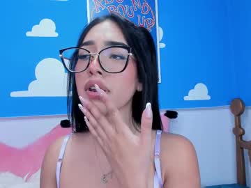 Catch me live as Foxy_ahinoa, age 18 yrs in premium male cam shows