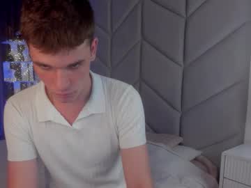 Franklinow, 18 years old, Welcome to my room! Im new here ? #new #bigcock #ass #18 #young - Goal: Are we taking off my SHORTS? [70 tokens left], webcam photo