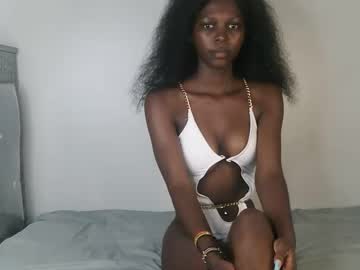 Freakyvece12, GOAL: make me happy on my first dayl [774 tokens remaining] show mi love #ebony #new #deepthroat #squirt, webcam photo