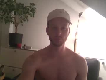 Frozenyoga • slave • Europe • public