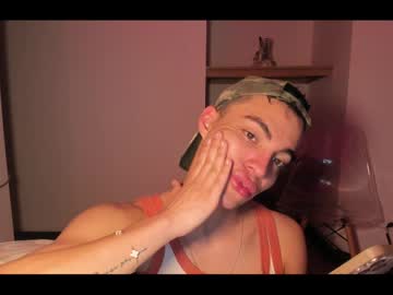 Live gay cam model Fyer_23 yrs streaming now in HD