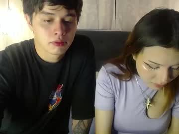 Hairy cam model Fyreandfox_, 19 yrs live now